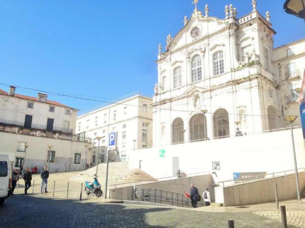 Cozy And Beautiful Flat In Great Location! Apartment Lisbon Exterior photo